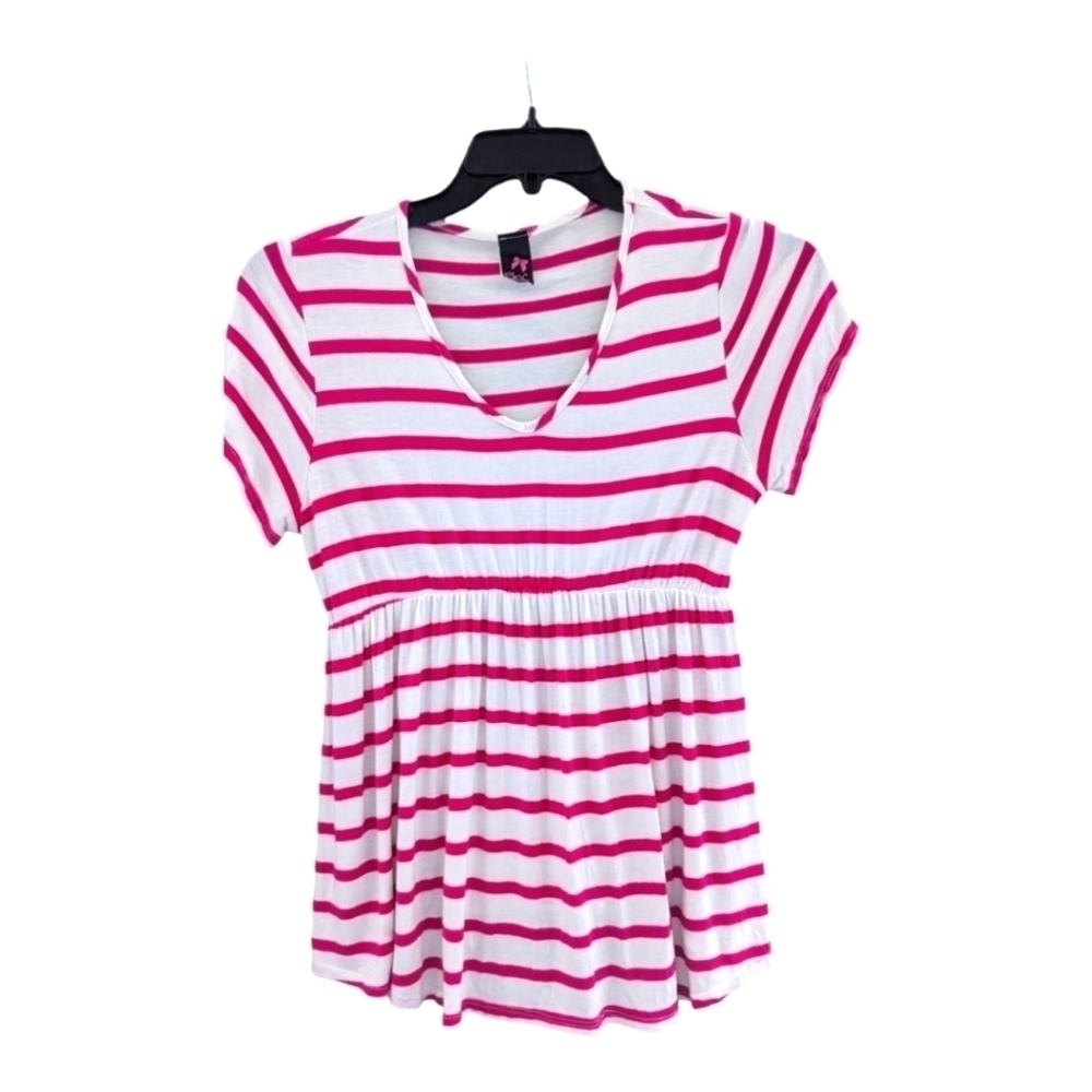 ⭐PINC Maternity,cream and pink Barbie Core striped v-neck Tshirt, XL